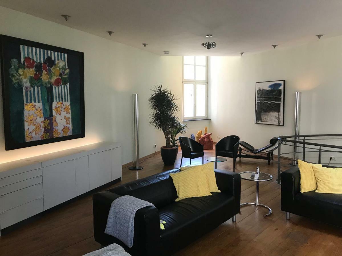 The Art Residence Maastricht Bagian luar foto
